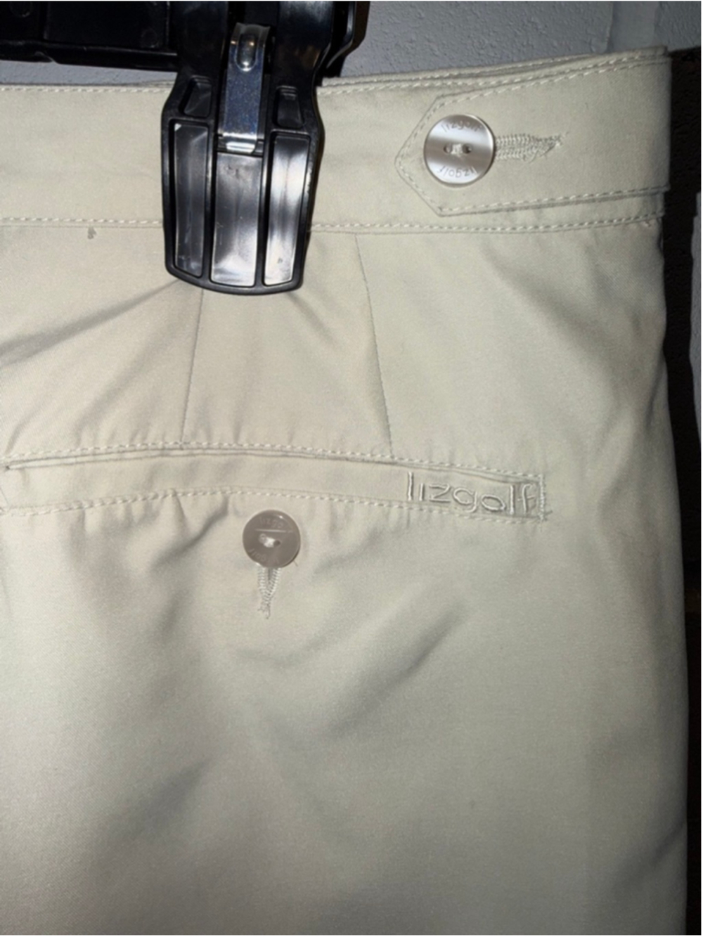 Women's Lizgolf Beige Khaki Shorts Size 6 Preppy Summer Resort Bermuda Golf - Picture 7 of 10